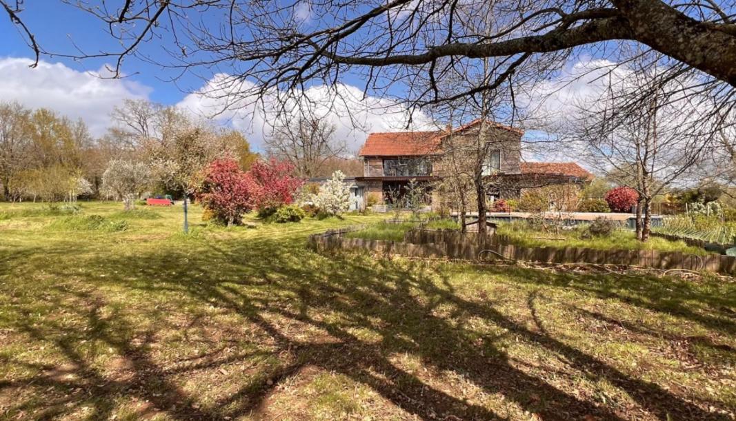 Relais De La Brande Bed and Breakfast Saint-Gourson Buitenkant foto