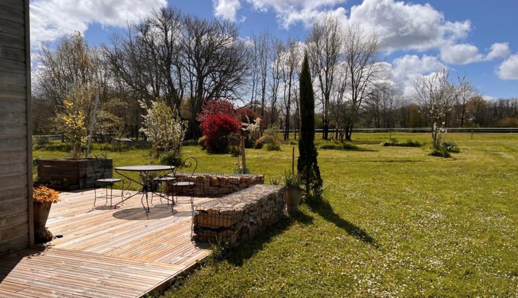 Relais De La Brande Bed and Breakfast Saint-Gourson Buitenkant foto